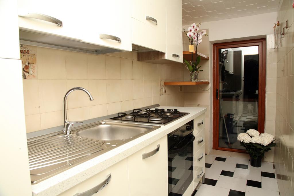 De Amicis Apartment Каляри Стая снимка