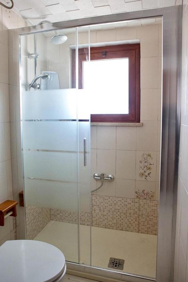 De Amicis Apartment Каляри Екстериор снимка